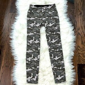 Assets by Spanx Camouflage Leggings
